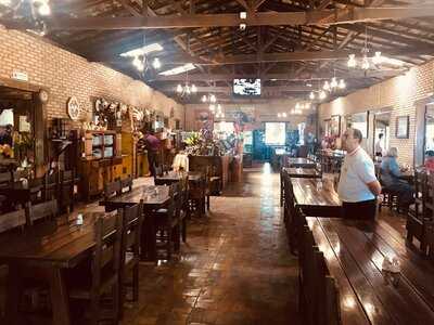 Restaurante Panela De Pedra Mg-5