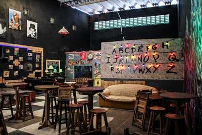 Bar-bearia Monte Cristo