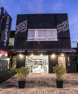 Noicaron Adega / Bistrô