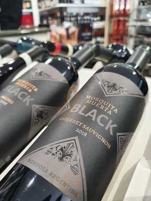 Noicaron Adega / Bistrô