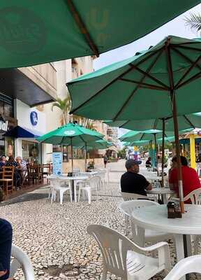 Salut! Café E Restaurante