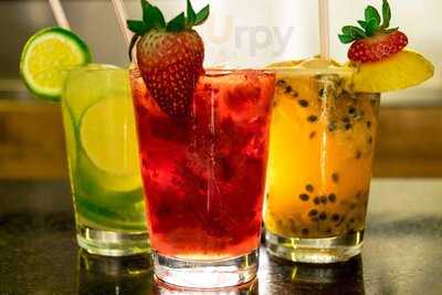 Santa Inês Tap House