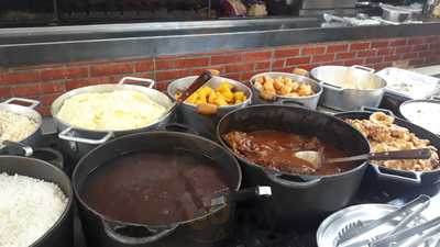 Xis Restaurante E Pizzaria Leao