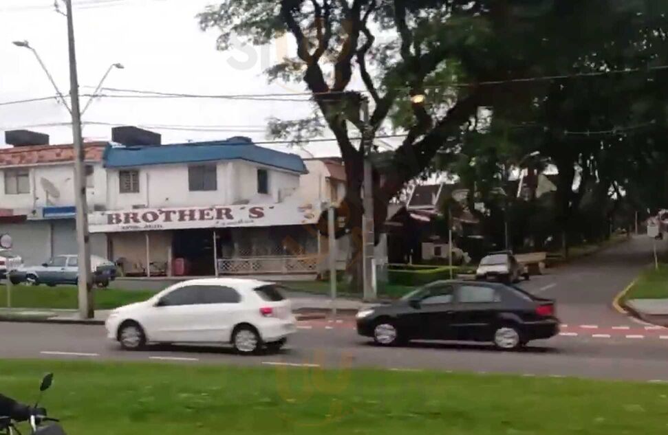 Brother S Lanches