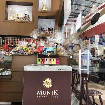 Munik Chocolates