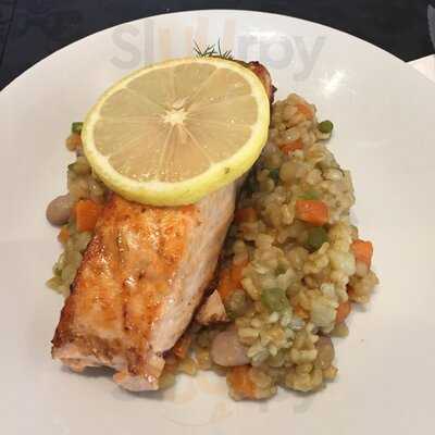 Minha Avo Fazia Rotisseria