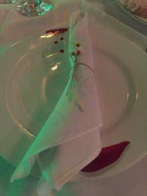 Bistro Manah Gourmet