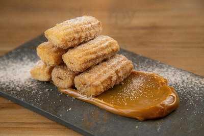 Burgues - Coquetel Bar