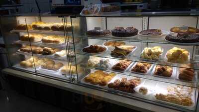 Ij Padaria E Lanchonete