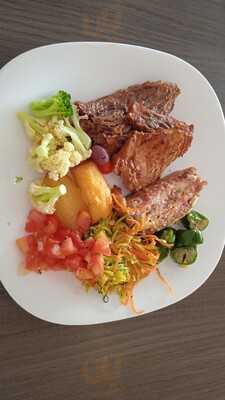 Tropical Grill Restaurante