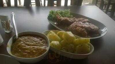 Restaurante E Pizzaria Porto Sol