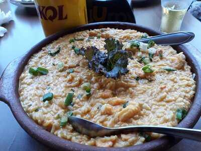 Restaurante E Pizzaria Porto Sol