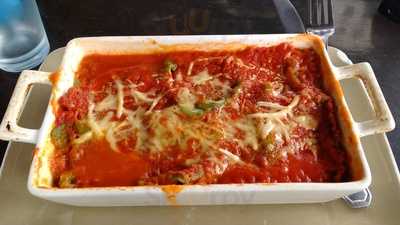 Camomila Bistro & Cafe