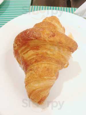 Patisserie Douce France