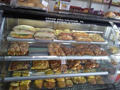 Panificadora E Confeitaria Teixeira