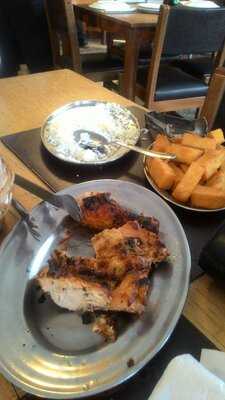 Puleiro Galeteria & Pizzaria