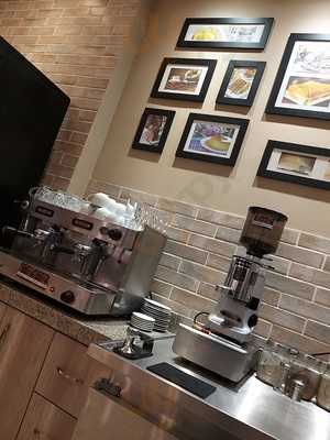 Livraria E Cafe Cerejeira