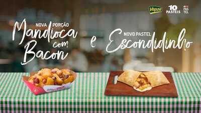 L'avion Croissants E Sanduíches