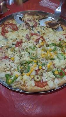 Celinho Burguer E Pizza