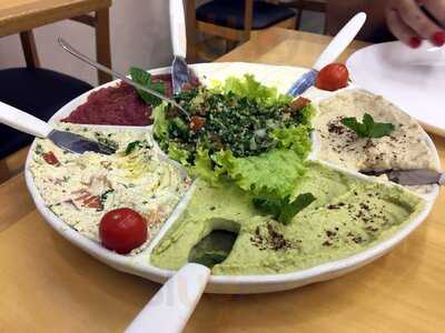 Fenicia Culinaria Libanesa