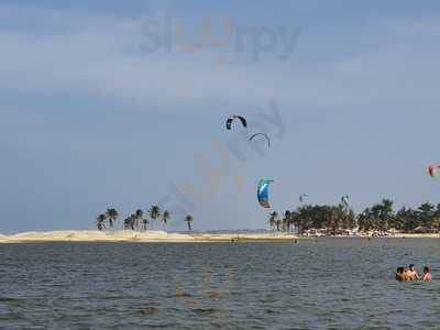 Barraca Na Lagoa Cauípe