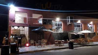 Degraus Bar E Lancheria