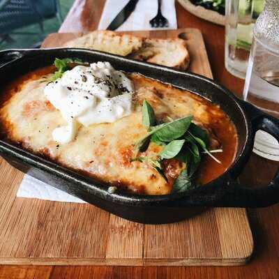 Quincho Cozinha & Coquetelaria