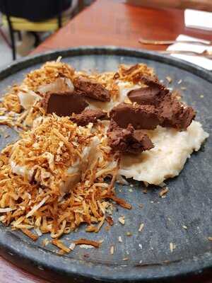 Quincho Cozinha & Coquetelaria