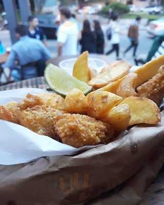 The Fish N Chips English Pub