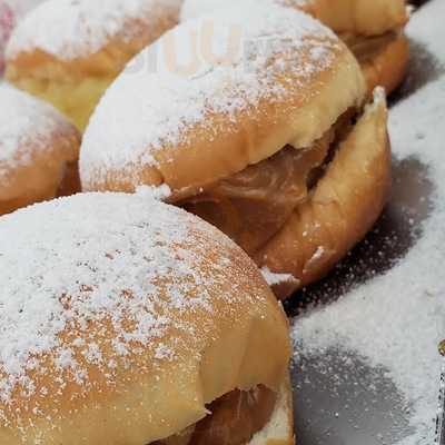 Padaria E Confeitaria Adriana