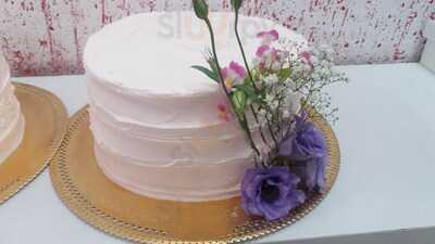 Padaria E Confeitaria Adriana