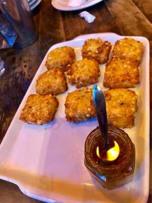 Tatu Bola Vila Olímpia