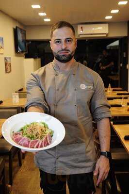 Chez's Fusion Kitchens