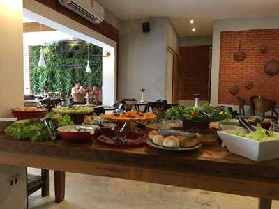 Dona Naná - Gastronomia Mineira