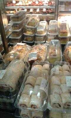 Florestal Padaria E Confeitaria