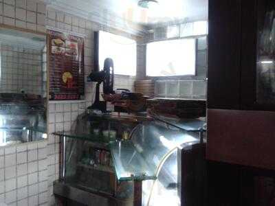 Pizza Da Praça E Frangolândia