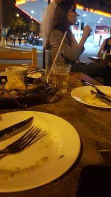 Pizza Hut - Unidade Lourdes