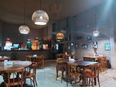 La Bodeguitta Self Service & Pizzaria