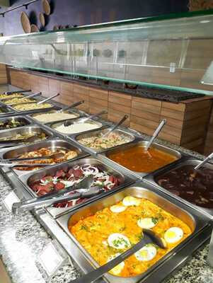 La Bodeguitta Self Service & Pizzaria