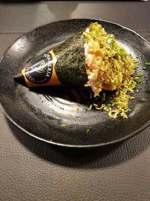 Dragon & Phenix Restaurante