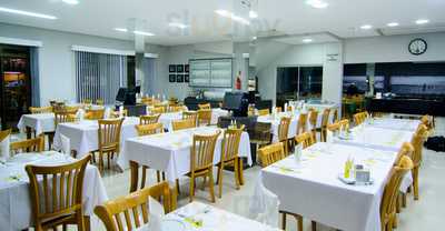 Luca's Pizzaria Restaurante E Churrascaria