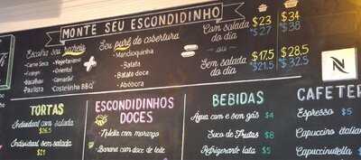 Lá No Escondidinho
