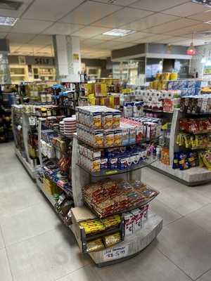 Freguesia Da Ilha Lanchonete E Merciaria