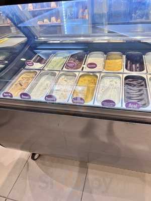 Amazon Fruit Açaiteria