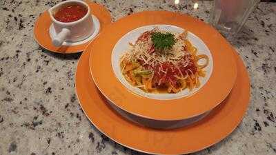 No Quintal Da Mariana Tem Um Limoeiro Bar E Restaurante