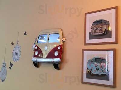 No Quintal Da Mariana Tem Um Limoeiro Bar E Restaurante