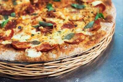 Pizzaria Jardim & Hambúrgueria