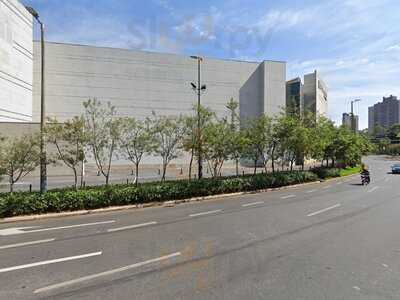 La Trattoria Choperia E Restaurante