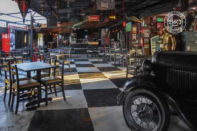 Underground Pub - Bh