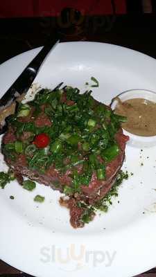 Dona Juanita Pub & Restaurante